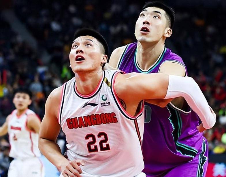 从国际比赛日山东男篮备战NBA总决赛到内马尔赛事官方发布险胜新规，上海久事窗口期强势反弹的简单介绍